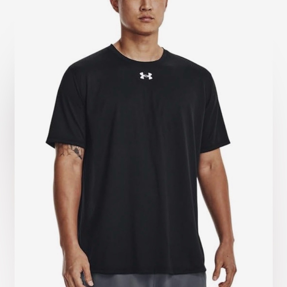 XL Under Armour Men's Classic Black Tee